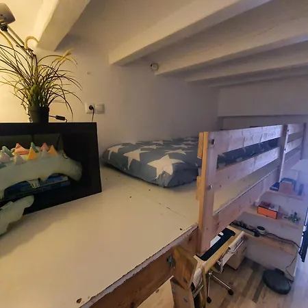 Ef7 Beds & Family